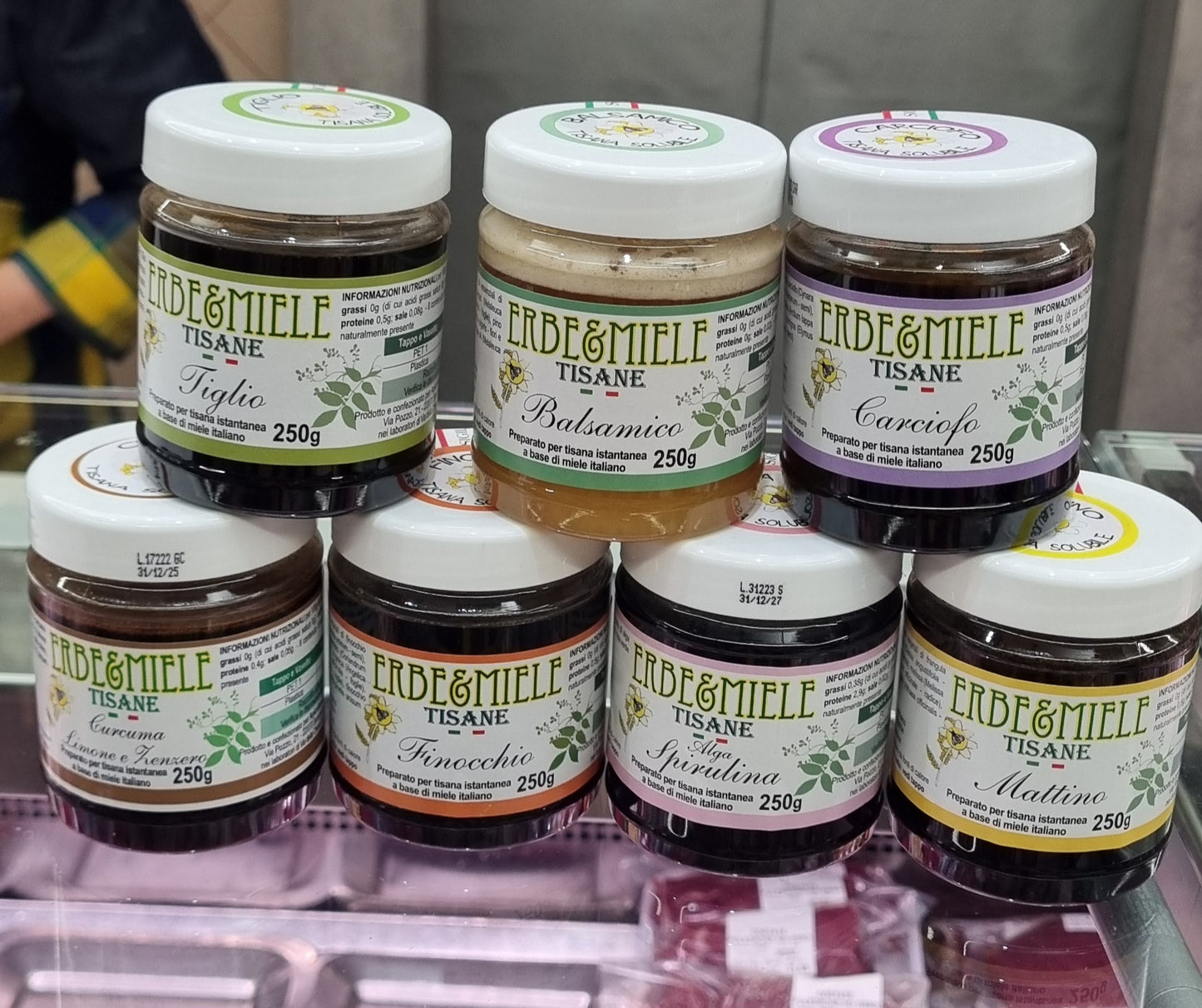MIX DI ERBE E MIELE PER TISANE