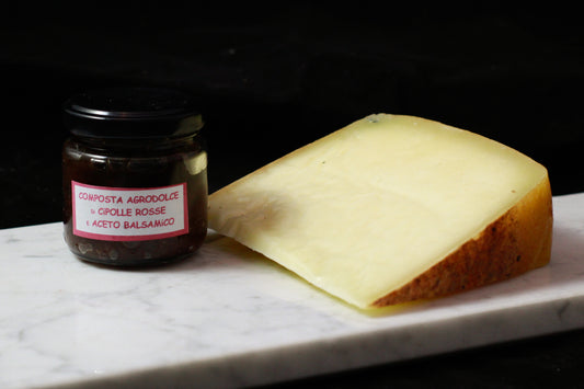 FORMAGGIO STAGIONATO DI LATTE PECORA