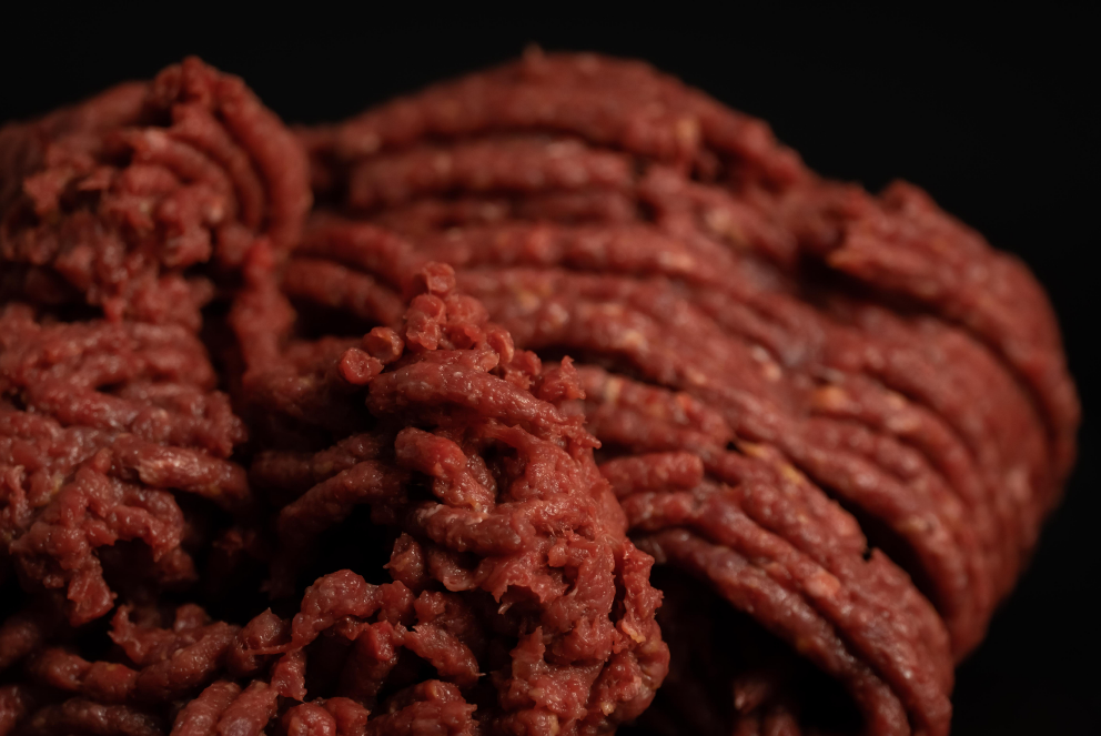 Bodenauswahl eines sehr schlanken Pferdes