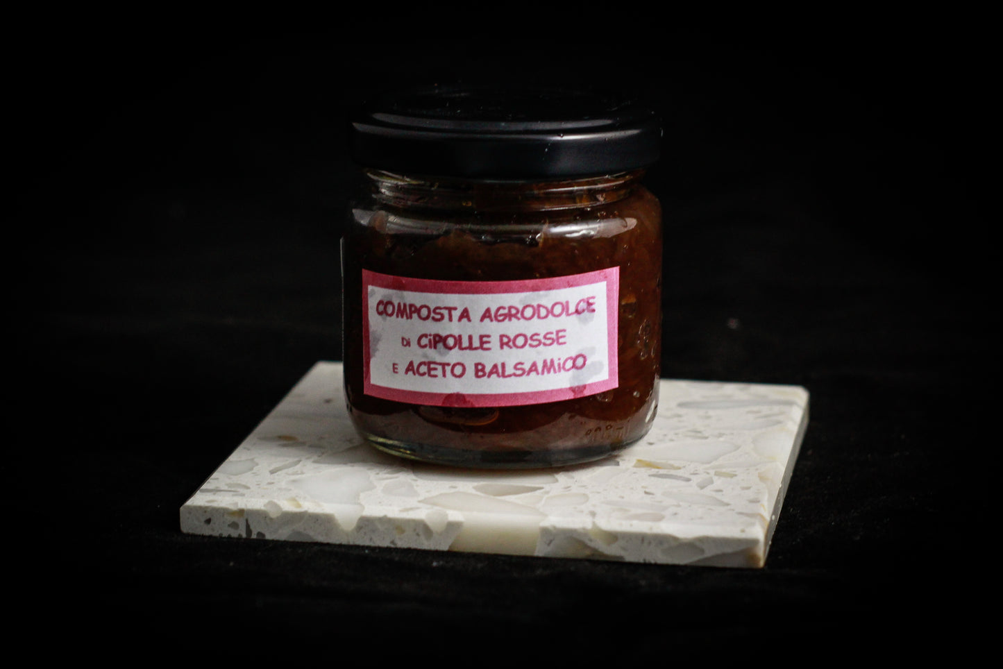 Composta agrodolce di cipolle rosse e aceto balsamico